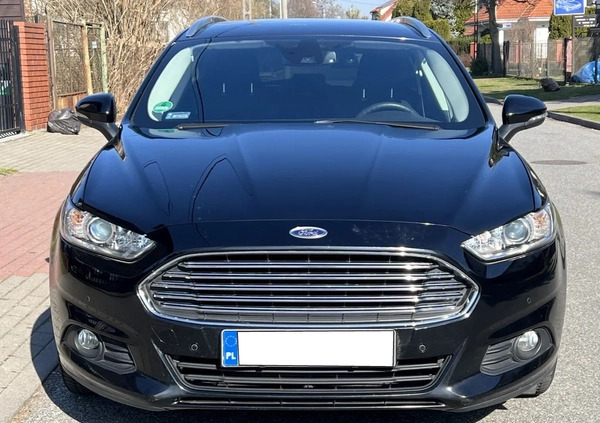 Ford Mondeo cena 49999 przebieg: 164000, rok produkcji 2016 z Piastów małe 407